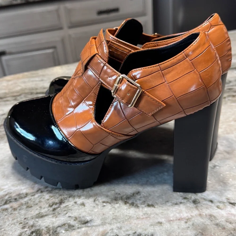 Y2K Chunky Platform Mary Jane Heels Womens EU 41 US 10 Croc Lug Sole Goth Grunge